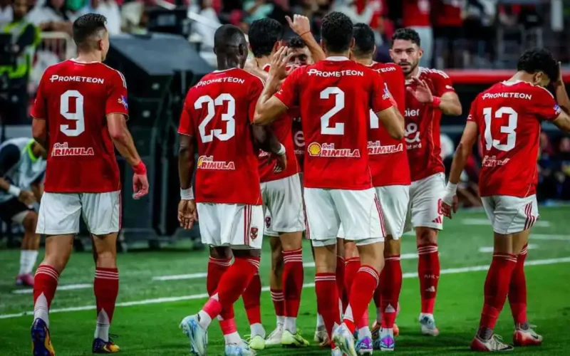 3 صفقات حاسمة.. الأهلي المصري يوقع نجوماً في سوق الانتقالات